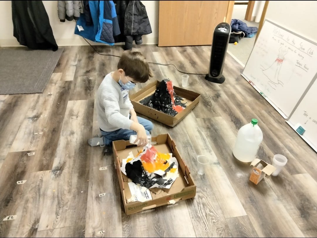 STEM Club - Volcano